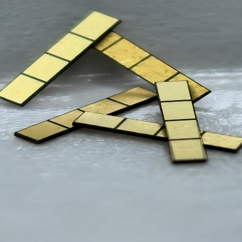 National Military Standard Array Microwave Ceramic Chip Capacitors (70pF-200pF, 50V)